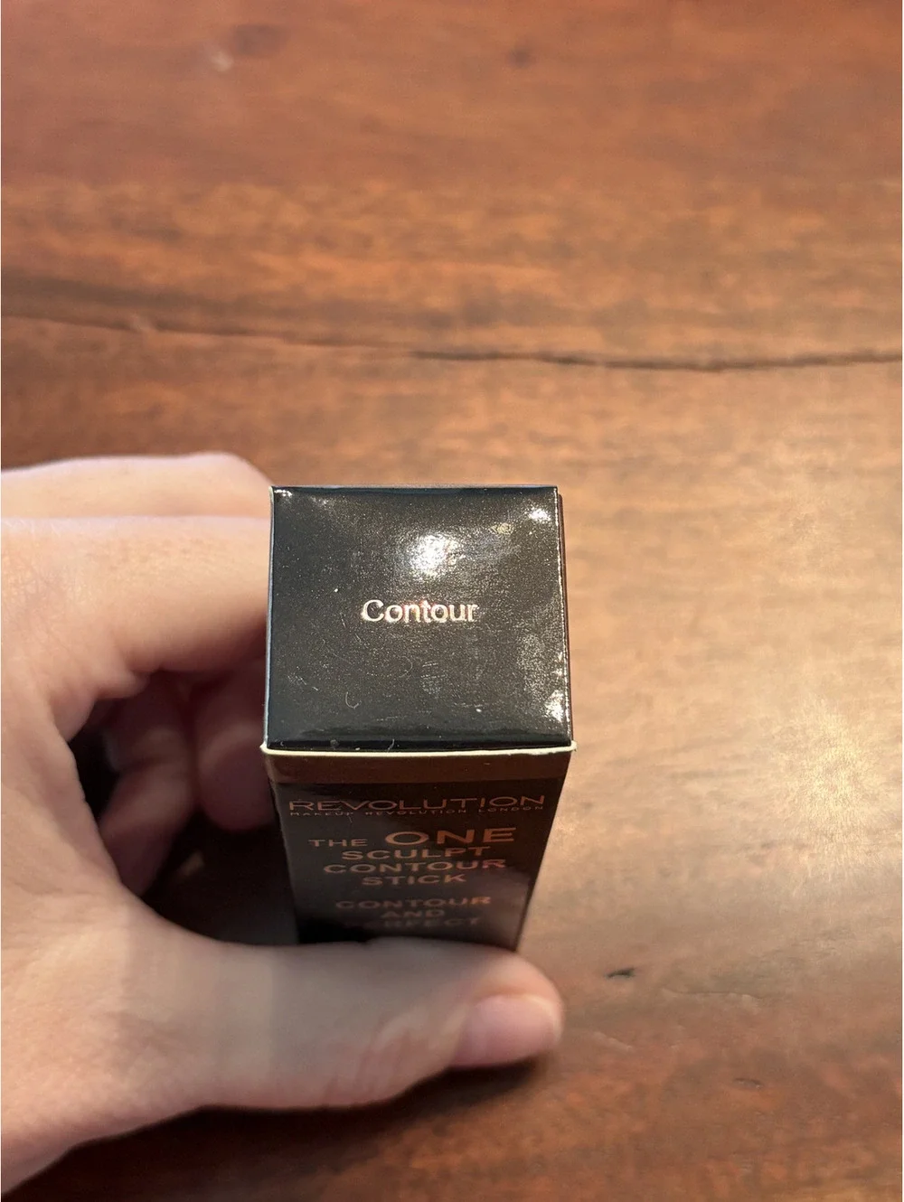 Revolution The One Sculpt Contour Stick Contour. NEW!